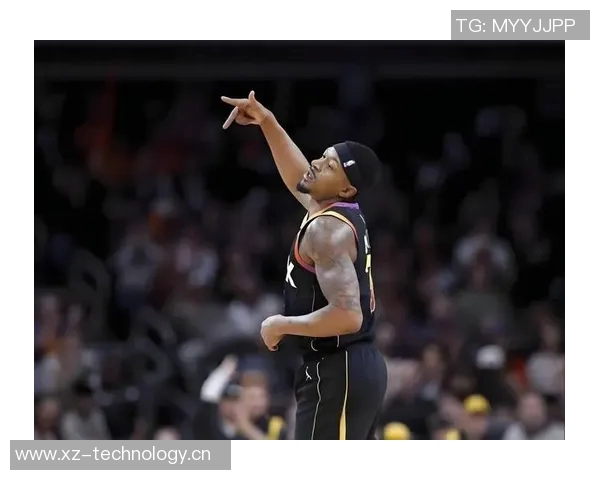 哈克斯空切接球一气呵成单臂隔扣文班亚马震撼全场 哈克斯空切接球一气呵成单臂隔扣文班亚马震撼全场