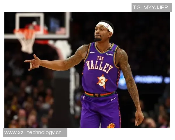 比尔首场比赛表现出色9投6中贡献12分2篮板1抢断1盖帽正负值5展现实力