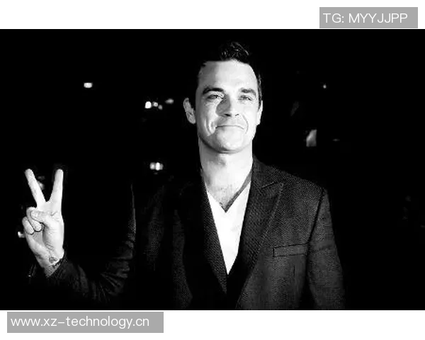 罗比威廉姆斯世界杯抽签现场模仿帕尔默庆祝引热议